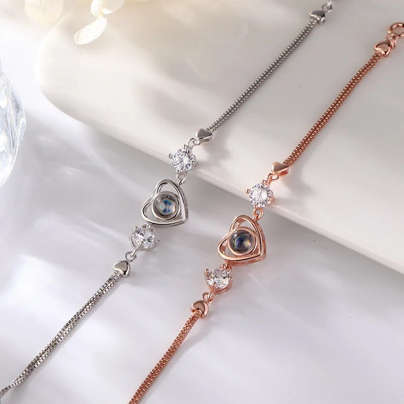 צמיד לב יהלום לאשה עם תמונה מוצפנת - Myone Jewelry