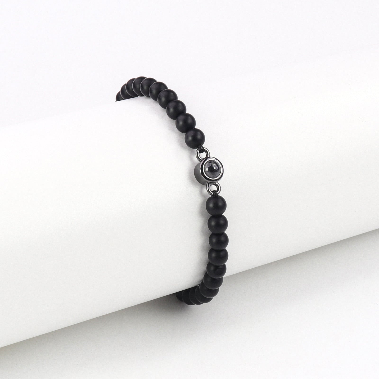 צמיד חרוזים עם תמונה מוצפנת - Myone Jewelry