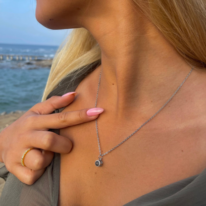 Classic Hidden Pearl Photo Necklace For Women