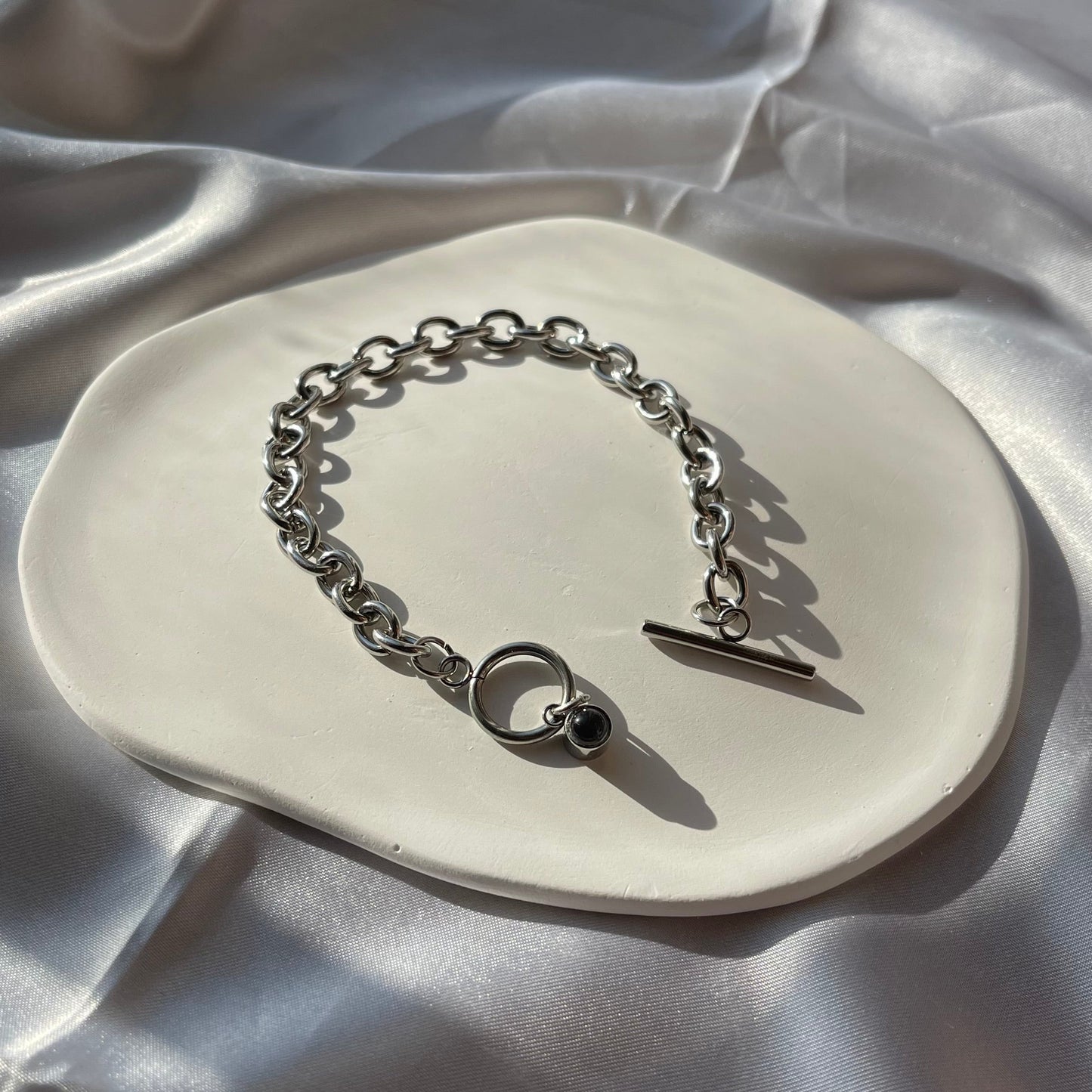 Myone Intertwined Loops Hidden Photo Bracelet