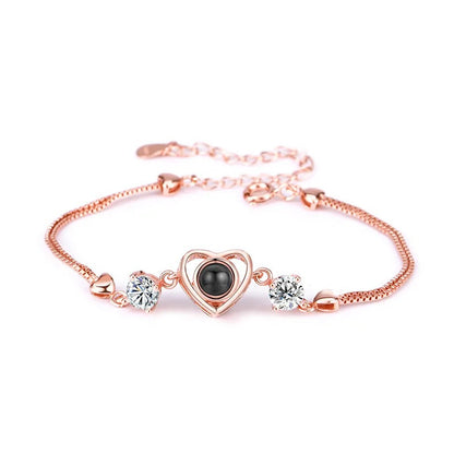 צמיד לב יהלום לאשה עם תמונה מוצפנת - Myone Jewelry